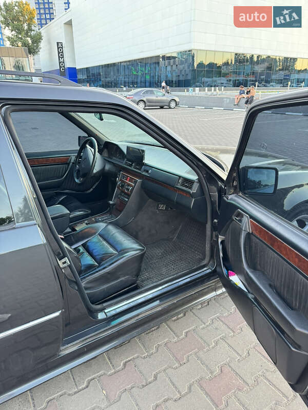 Универсал Mercedes-Benz E-Class 1995 в Одессе