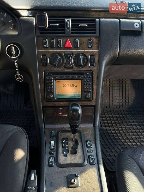 Універсал Mercedes-Benz E-Class 2000 в Рівному фото 11 Універсал Mercedes-Benz E-Class 2000 в Рівному