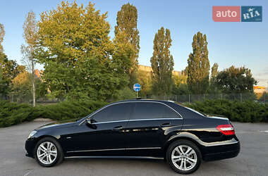 Седан Mercedes-Benz E-Class 2009 в 