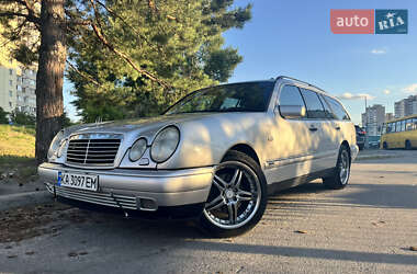 Універсал Mercedes-Benz E-Class 1998 в Києві