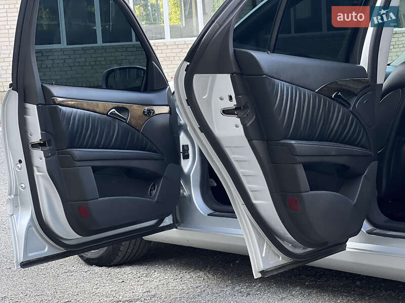 Седан Mercedes-Benz E-Class 2005 в Тернополе