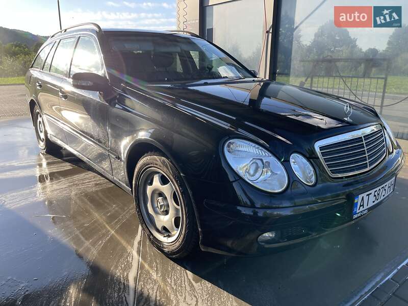 Mercedes-Benz E-Class 2005