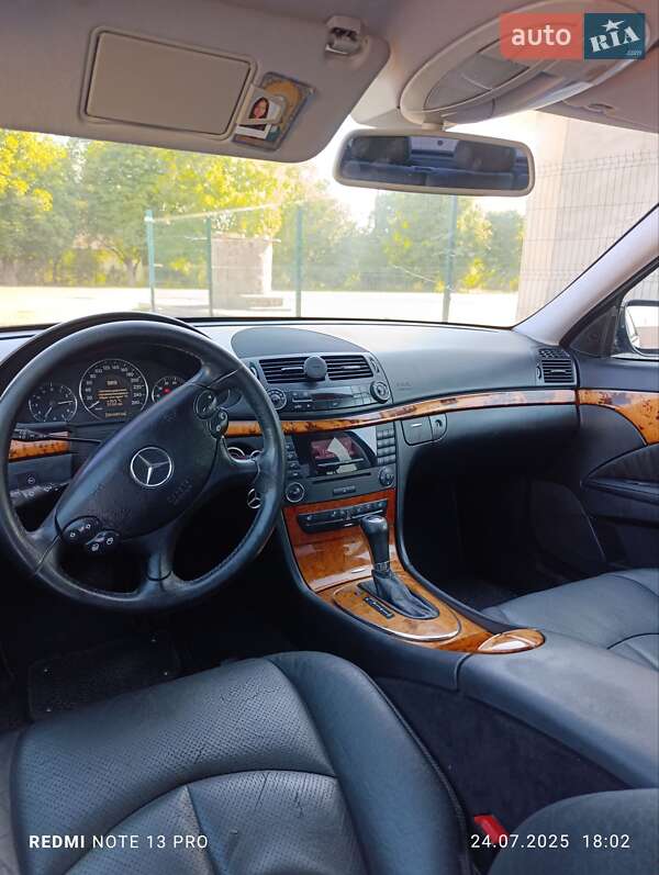 Седан Mercedes-Benz E-Class 2007 в Бучачі