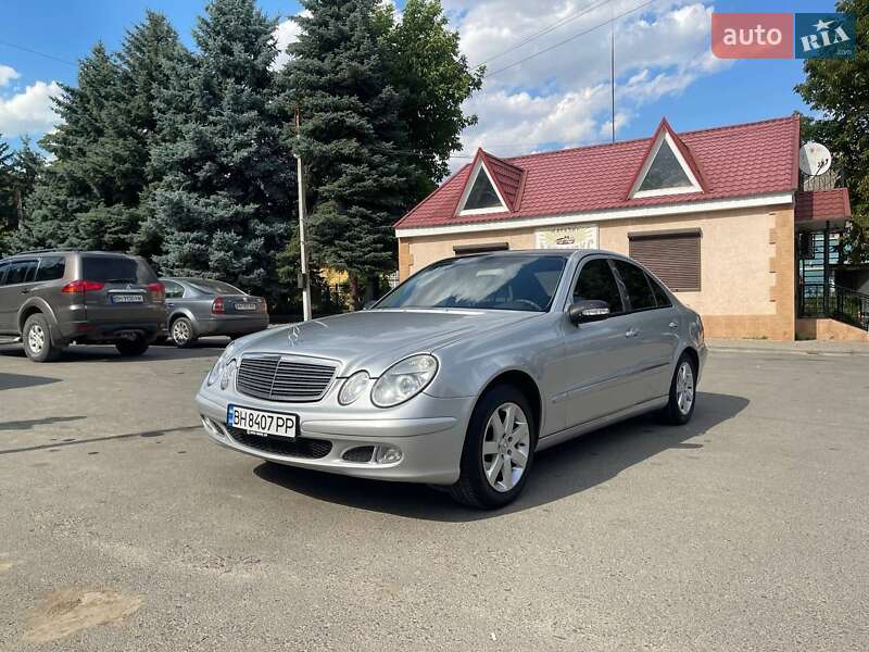 Mercedes-Benz E-Class 2003