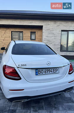 Седан Mercedes-Benz E-Class 2019 в 