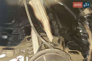 Універсал Mercedes-Benz E-Class 2003 в 