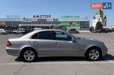 Седан Mercedes-Benz E-Class 2003 в 
