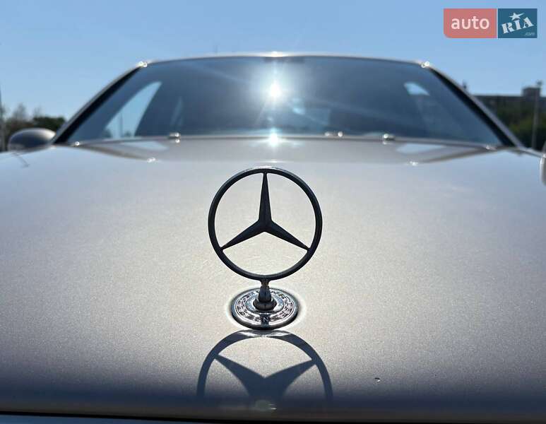 Седан Mercedes-Benz E-Class 2003 в Запорожье