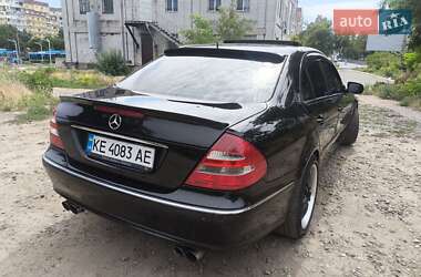 Седан Mercedes-Benz E-Class 2005 в 