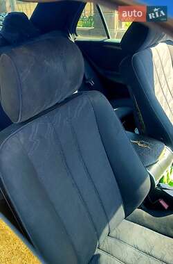 Седан Mercedes-Benz E-Class 1997 в 