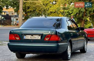 Седан Mercedes-Benz E-Class 1999 в 