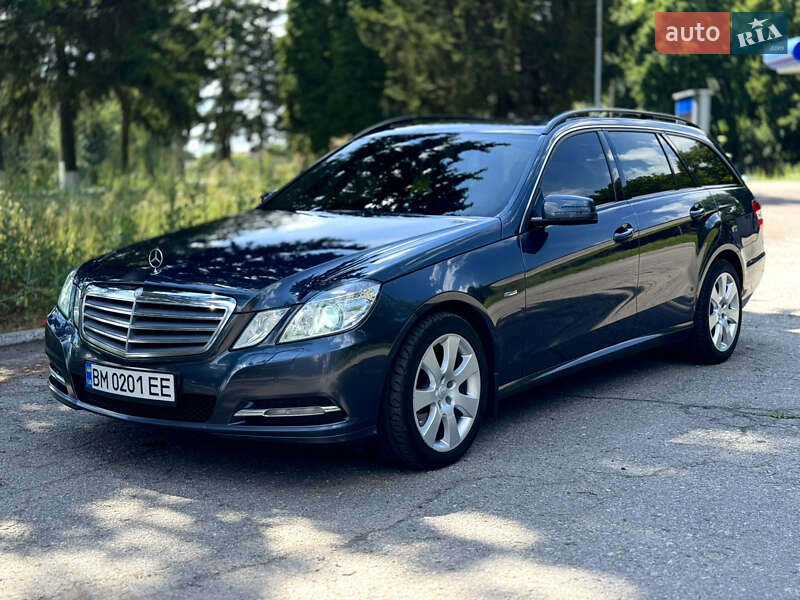 Універсал Mercedes-Benz E-Class 2010 в Ромнах