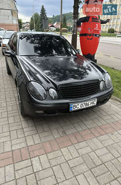 Седан Mercedes-Benz E-Class 2005 в Бориславе