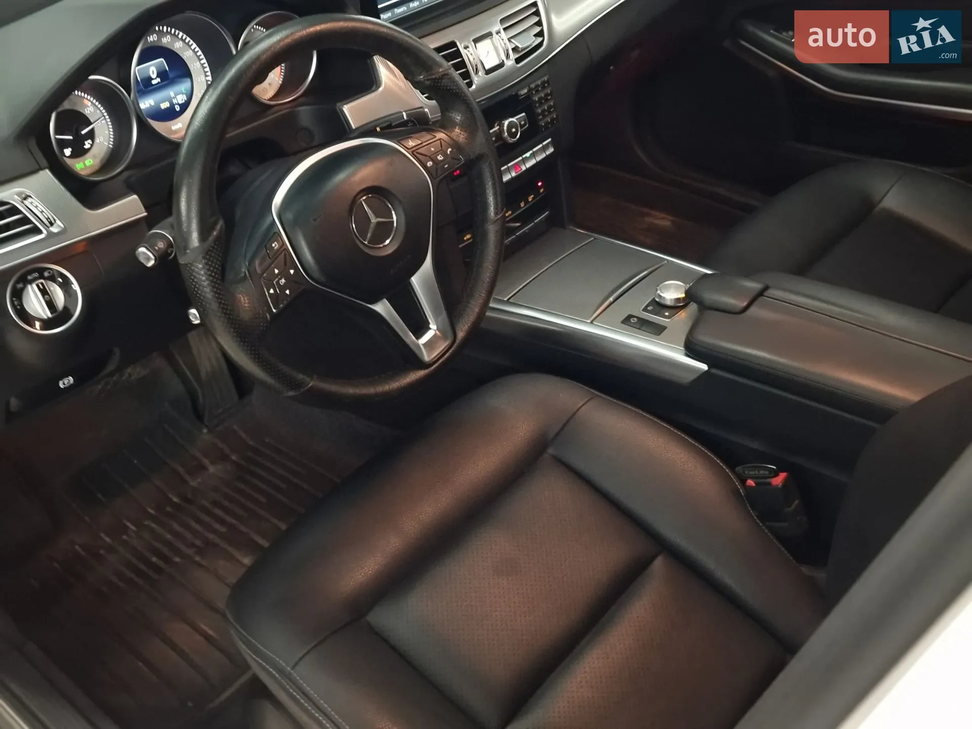 2014 Mercedes-Benz E-klasse - мініатюра 16