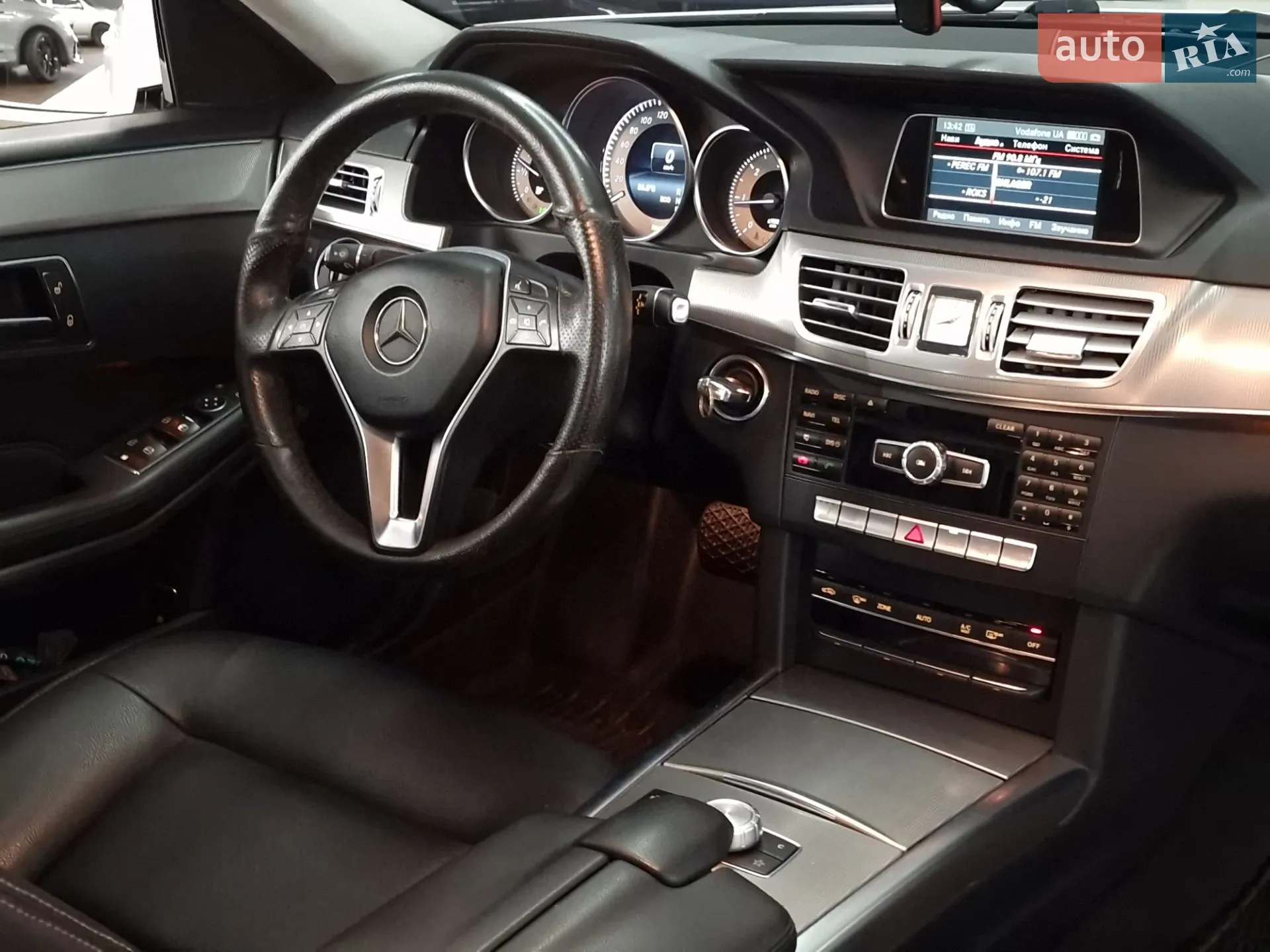 2014 Mercedes-Benz E-klasse - мініатюра 22