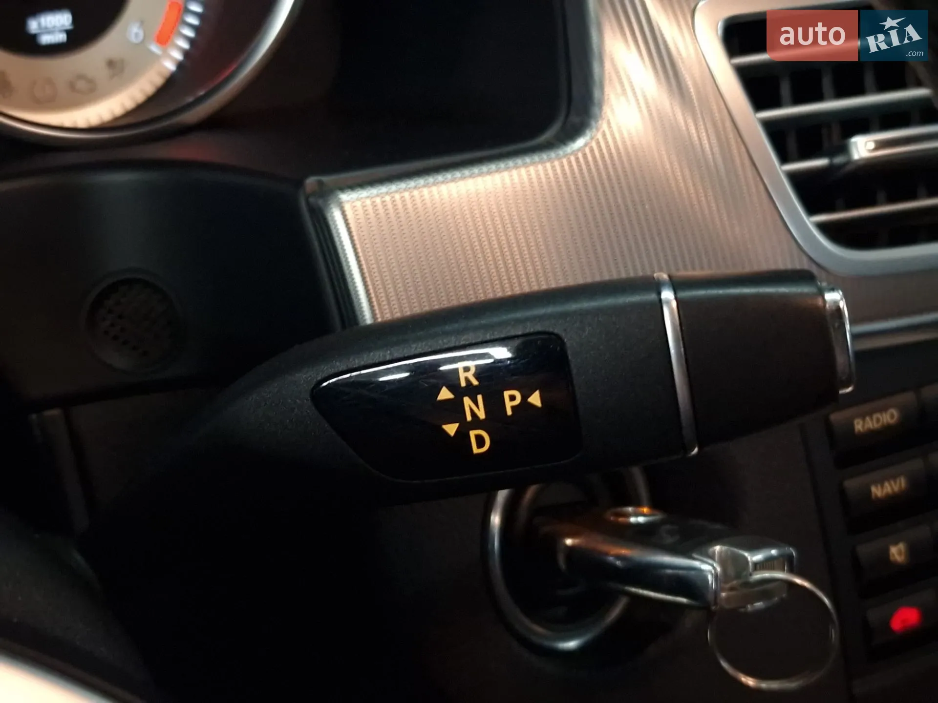 2014 Mercedes-Benz E-klasse - мініатюра 26