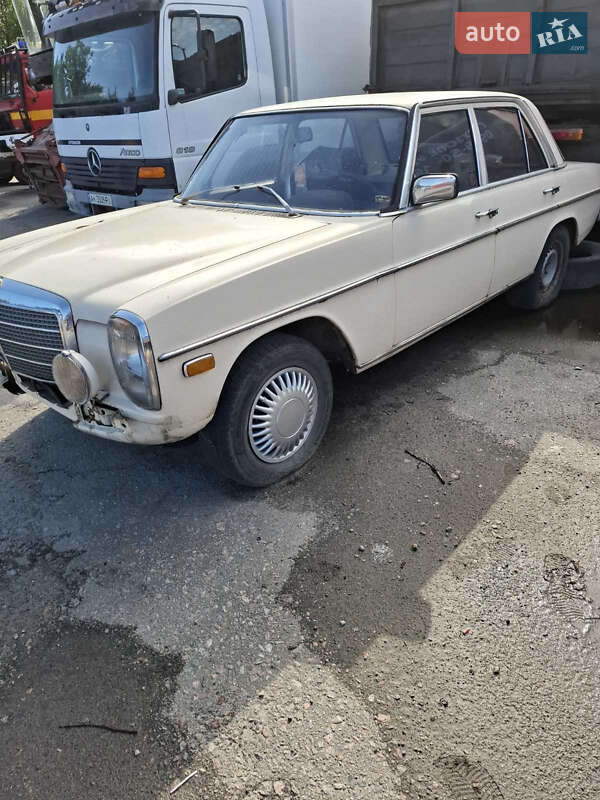 Седан Mercedes-Benz E-Class 1974 в Сумах фото 18 Седан Mercedes-Benz E-Class 1974 в Сумах