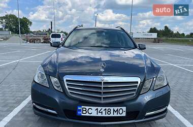 Универсал Mercedes-Benz E-Class 2013 в Львове