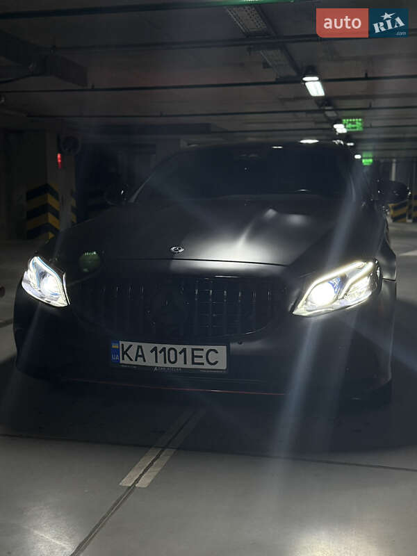 Седан Mercedes-Benz E-Class 2018 в Львове