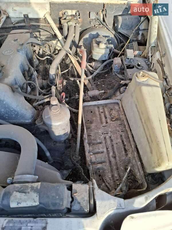 Седан Mercedes-Benz E-Class 1974 в Сумах фото 5 Седан Mercedes-Benz E-Class 1974 в Сумах