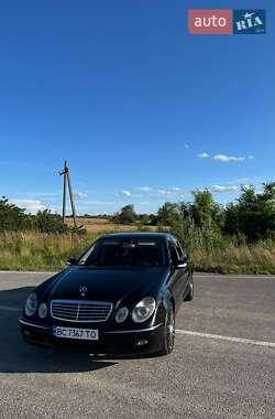 Седан Mercedes-Benz E-Class 2005 в Городке