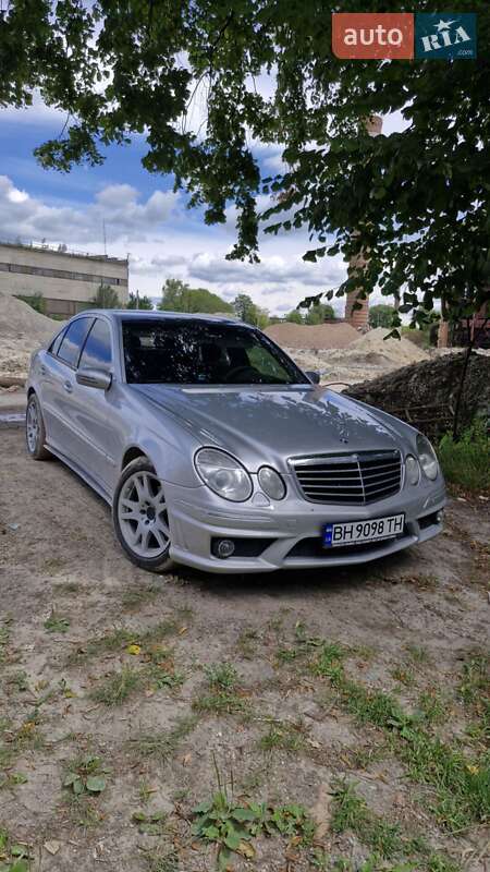 Mercedes-Benz E-Class 2003