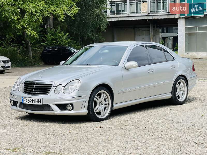 Mercedes-Benz E-Class 2004