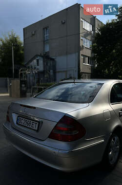 Седан Mercedes-Benz E-Class 2003 в 