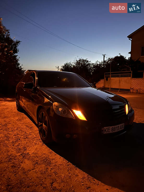 Седан Mercedes-Benz E-Class 2010 в Днепре фото 14 Седан Mercedes-Benz E-Class 2010 в Днепре