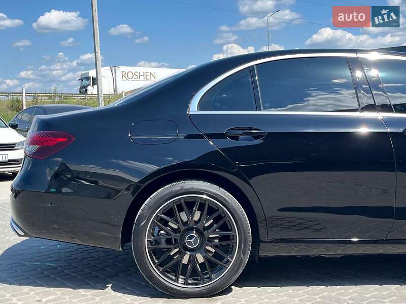 Седан Mercedes-Benz E-Class 2020 в Львове