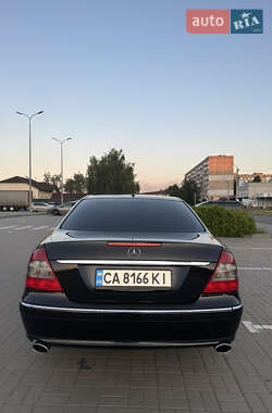 Седан Mercedes-Benz E-Class 2008 в 