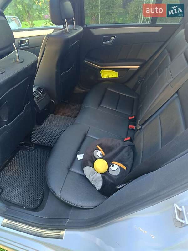 Универсал Mercedes-Benz E-Class 2010 в Днепре фото 10 Универсал Mercedes-Benz E-Class 2010 в Днепре