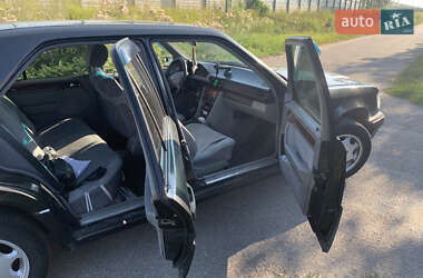 Седан Mercedes-Benz E-Class 1995 в 