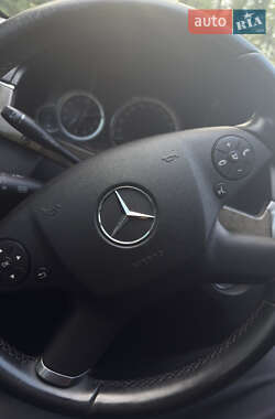 Седан Mercedes-Benz E-Class 2010 в 