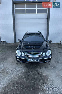 Универсал Mercedes-Benz E-Class 2004 в 
