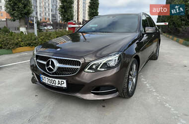 Седан Mercedes-Benz E-Class 2013 в Ивано-Франковске