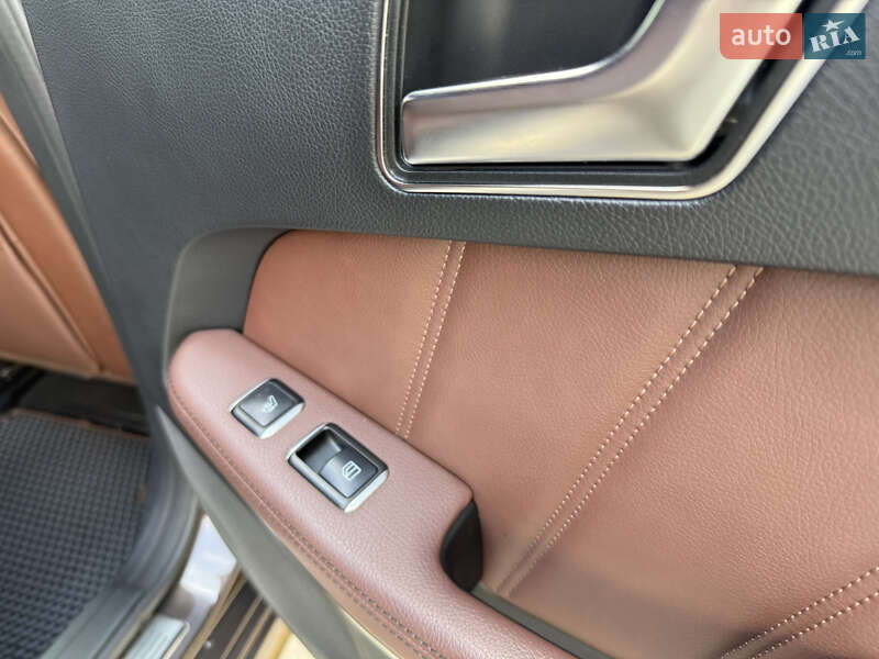 Седан Mercedes-Benz E-Class 2013 в Ивано-Франковске