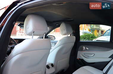 Седан Mercedes-Benz E-Class 2022 в 