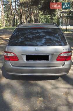 Универсал Mercedes-Benz E-Class 2004 в 