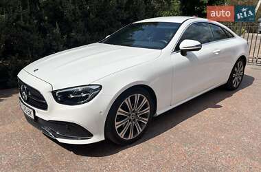 Купе Mercedes-Benz E-Class 2020 в 