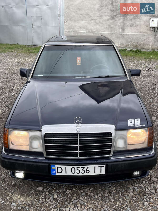 Седан Mercedes-Benz E-Class 1991 в Рогатині