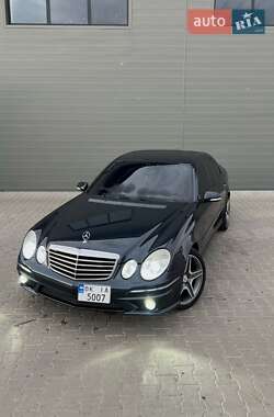 Седан Mercedes-Benz E-Class 2004 в Сарнах