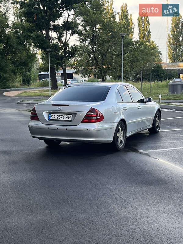 Седан Mercedes-Benz E-Class 2003 в Чернігові фото 3 Седан Mercedes-Benz E-Class 2003 в Чернігові
