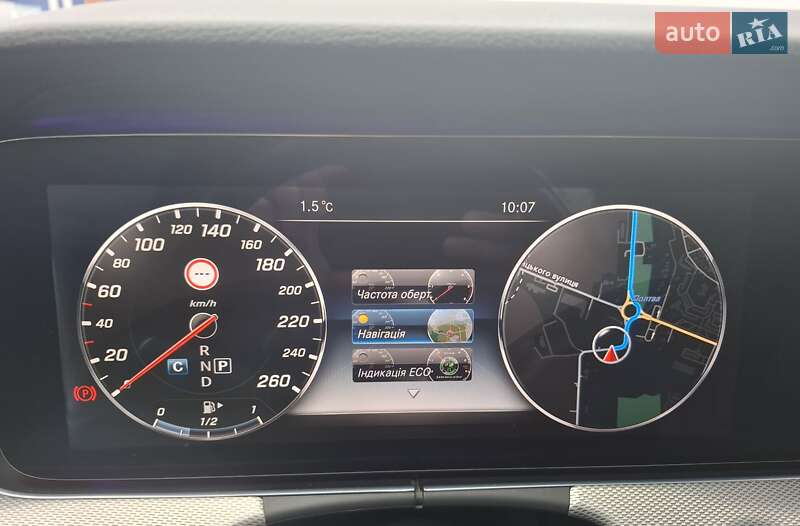 Седан Mercedes-Benz E-Class 2016 в Львові