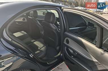 Седан Mercedes-Benz E-Class 2016 в 