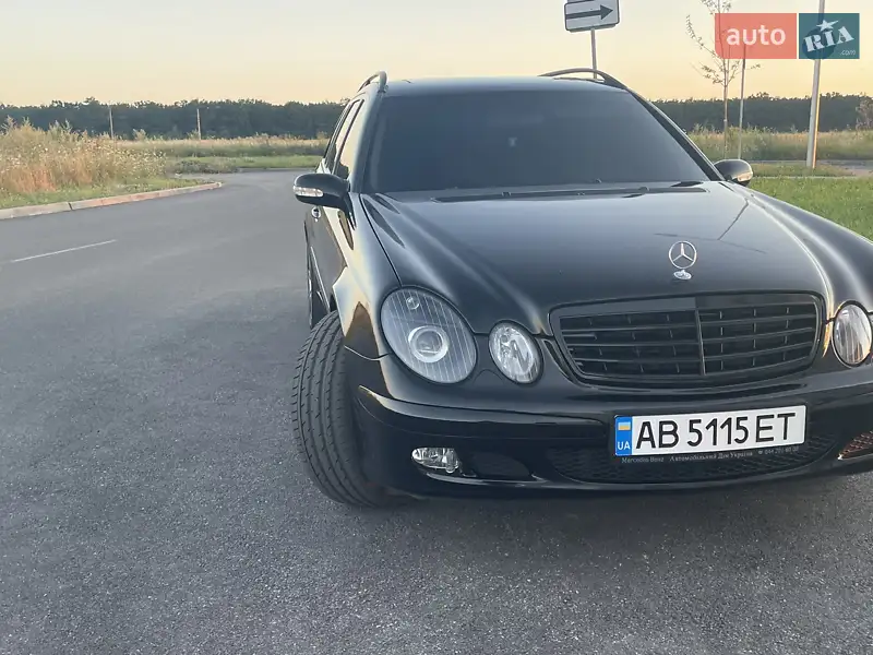 Mercedes-Benz E-Class 2004 VIN WDB2112261A584034 фото оголошення 9 з 65