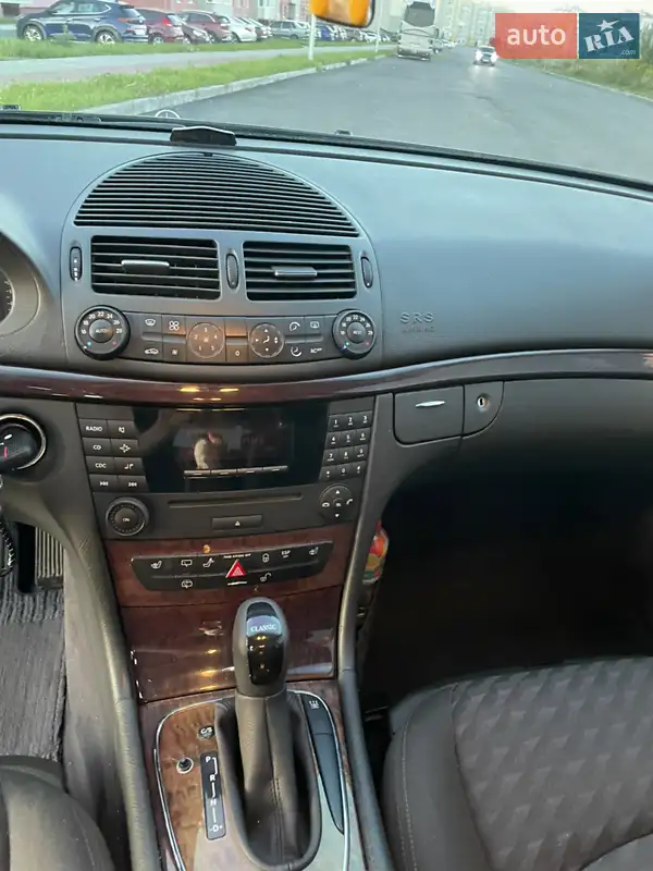 Mercedes-Benz E-Class 2004 VIN WDB2112261A584034 фото оголошення 17 з 65