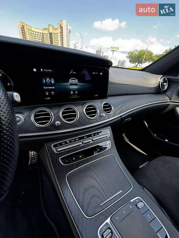 Седан Mercedes-Benz E-Class 2020 в Киеве фото 20 Седан Mercedes-Benz E-Class 2020 в Киеве