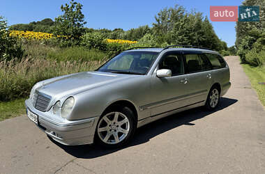 Универсал Mercedes-Benz E-Class 2001 в 