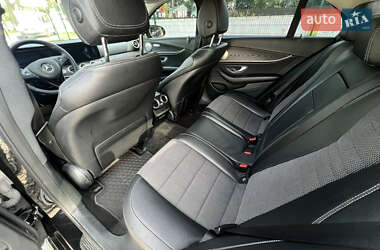 Седан Mercedes-Benz E-Class 2016 в 
